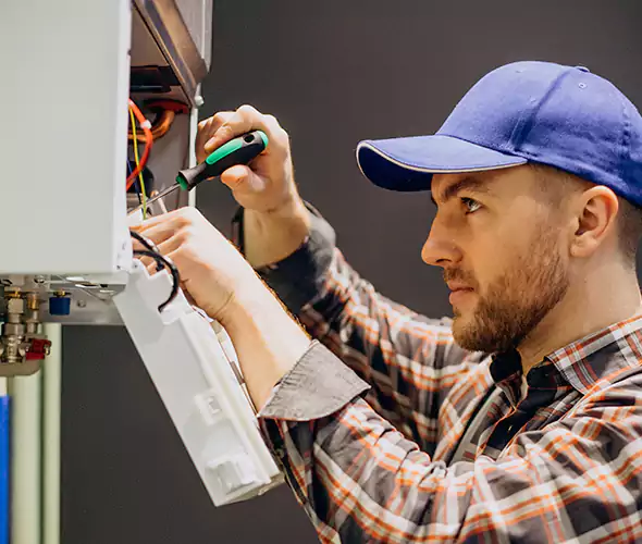 Expert Plumber for Tankless Water Heater Maintenance in North Richland Hills, TX: Schedule Professional Maintenance Services with Us